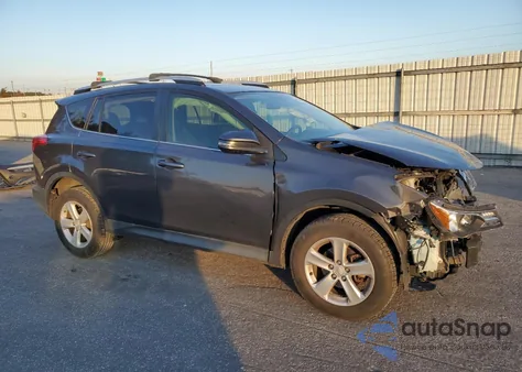 2013 Toyota Rav4 Xle z USA, uszkodzony, nr VIN 2T3WFREV5DW018786